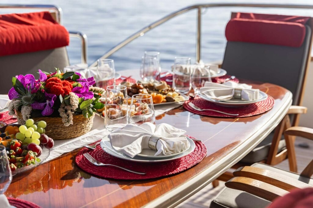 VIKING III guest cabin