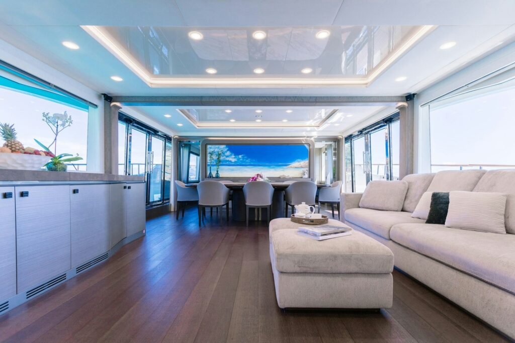 VIVALDI salon lounge