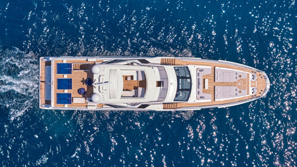 Volante charter yacht