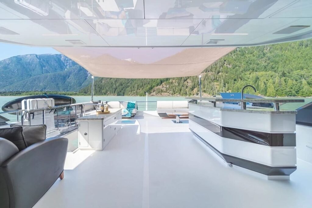 Voyager Yacht for charter 11