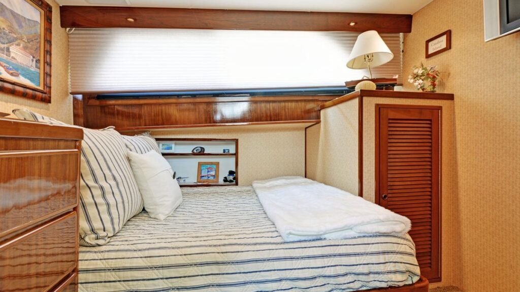 NORTHERN LIGHT - Guest Stateroom