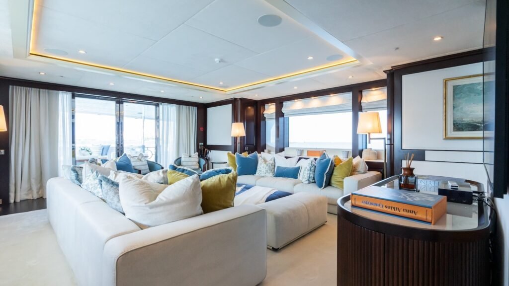 MAXIMILIAN MMIV - Sunrise Yachts 2009 luxury charter yacht, view 4