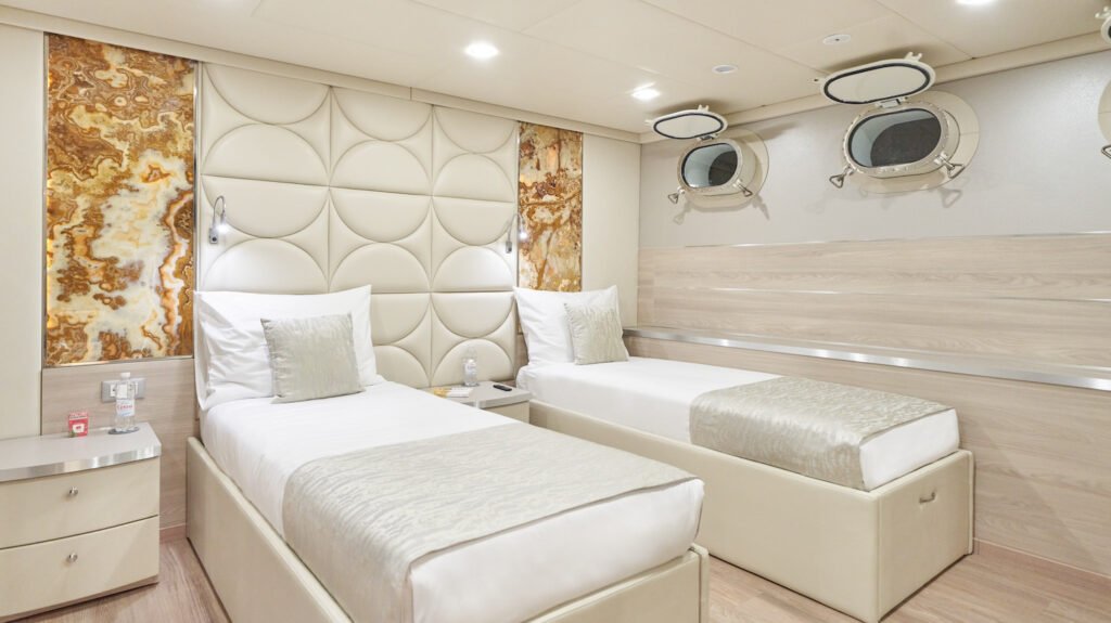 AETERNA - Radez d.d. 2020 luxury charter yacht, view 44