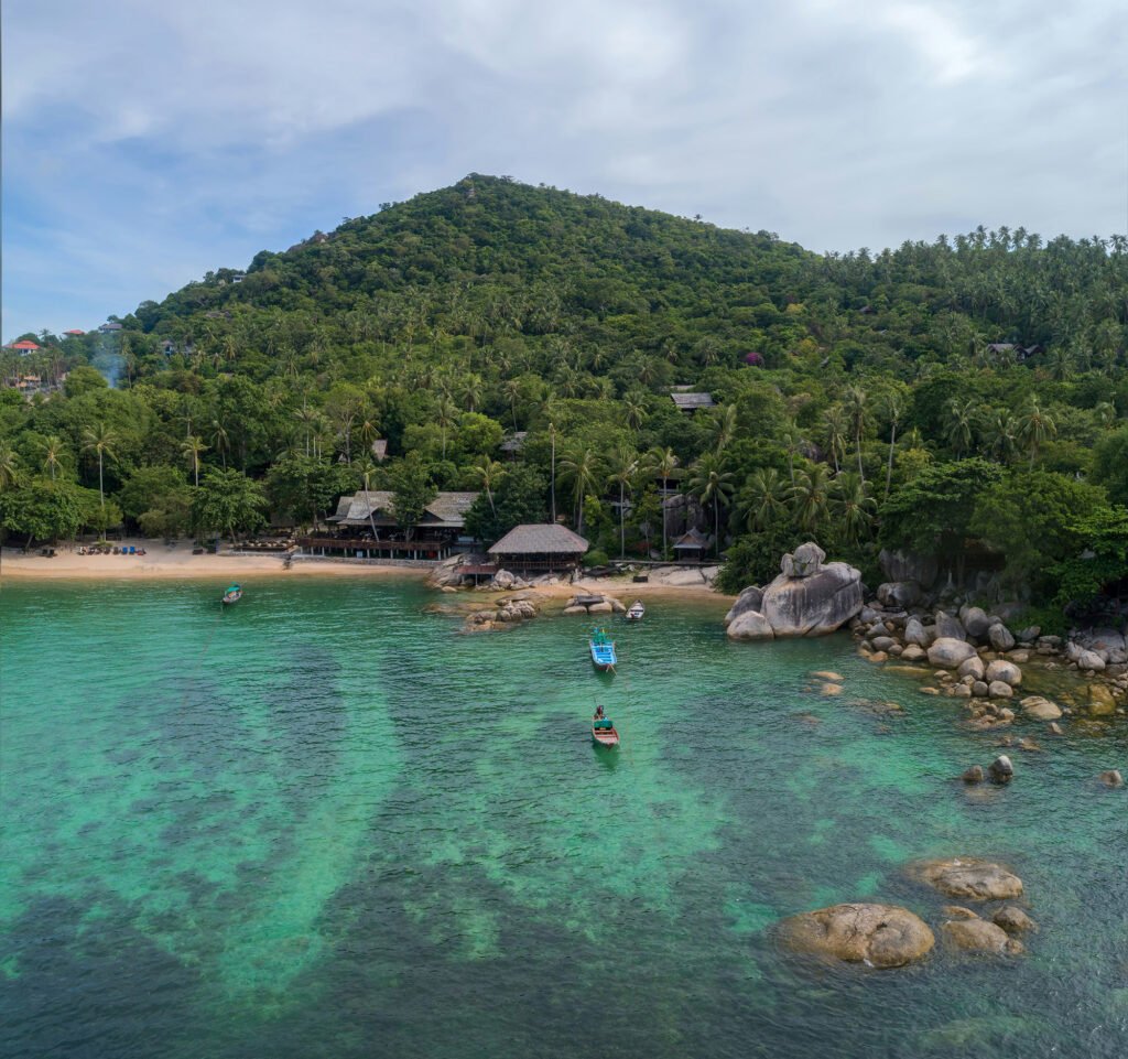 Koh Tao yacht charter cruising