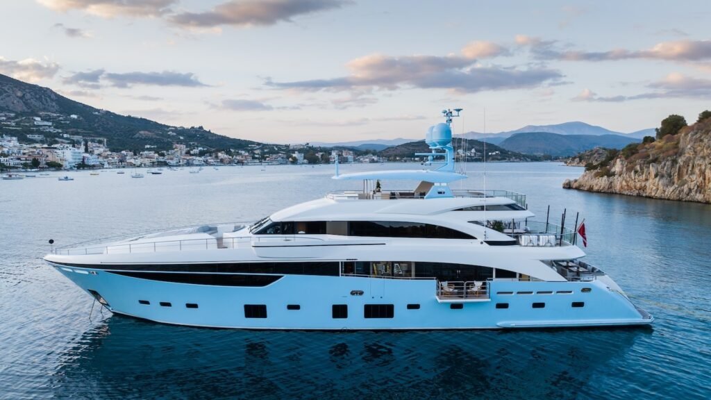 LE VERSEAU - Princess 2016 luxury charter yacht, view 1