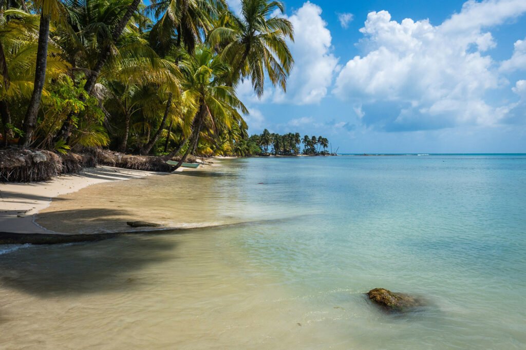 Nicaragua yacht charter cruising
