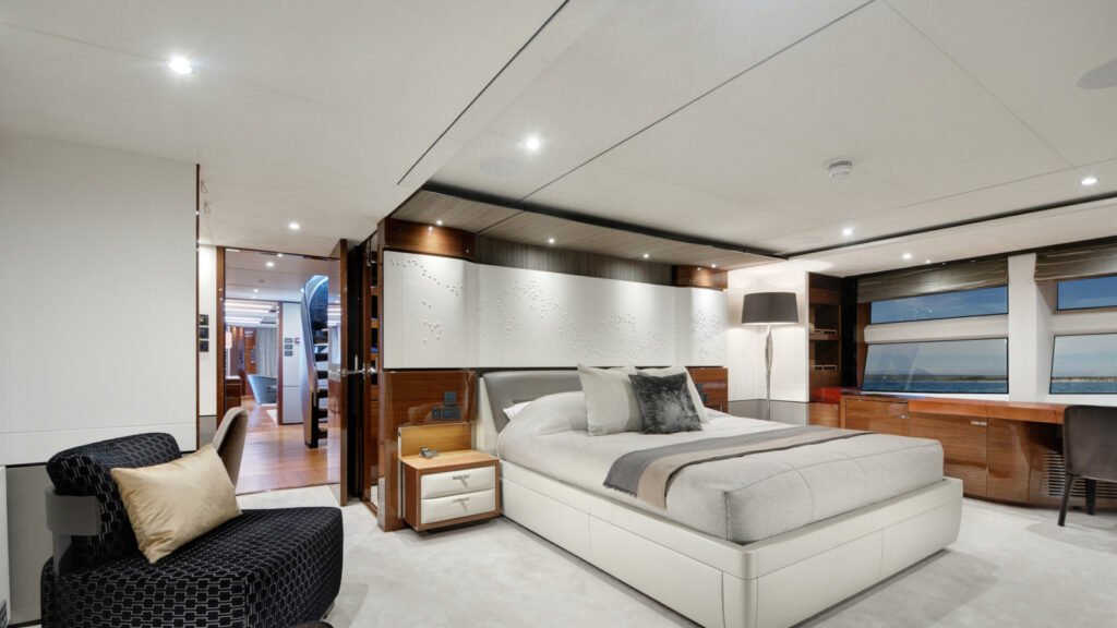 ANTHEYA III - Princess 2015 luxury charter yacht, view 30