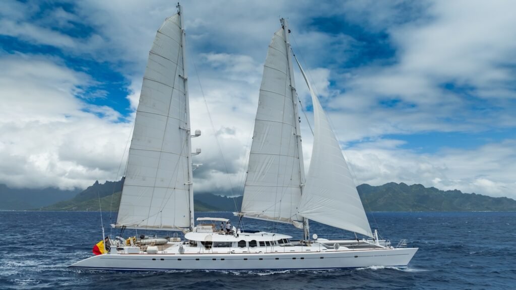 DOUCE FRANCE - Alumarine 1998 luxury charter yacht, view 3