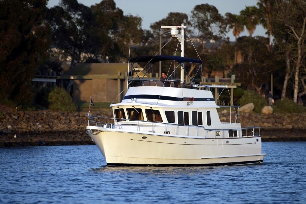 Selene 38 Voyager Aft-cabin