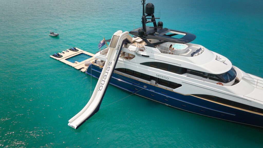 SERENO - Benetti 2002 luxury charter yacht, view 3