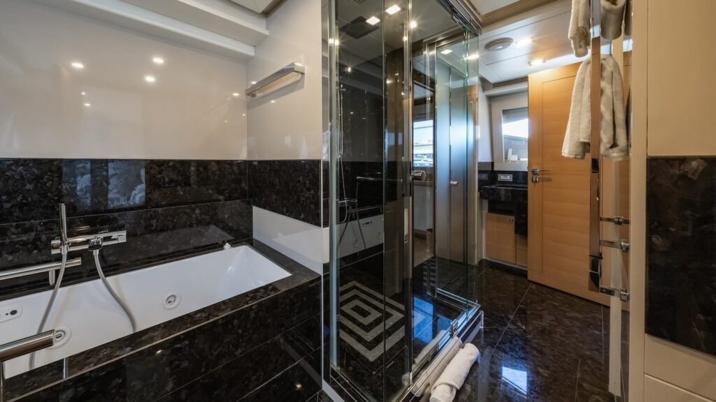 THALYSSA - Custom Line 2012 luxury charter yacht, view 6