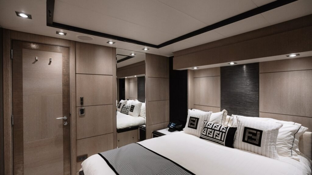 VIP cabin