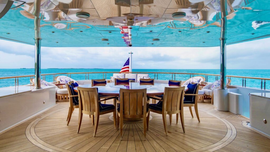 AQUASITION - Aft Deck Dining