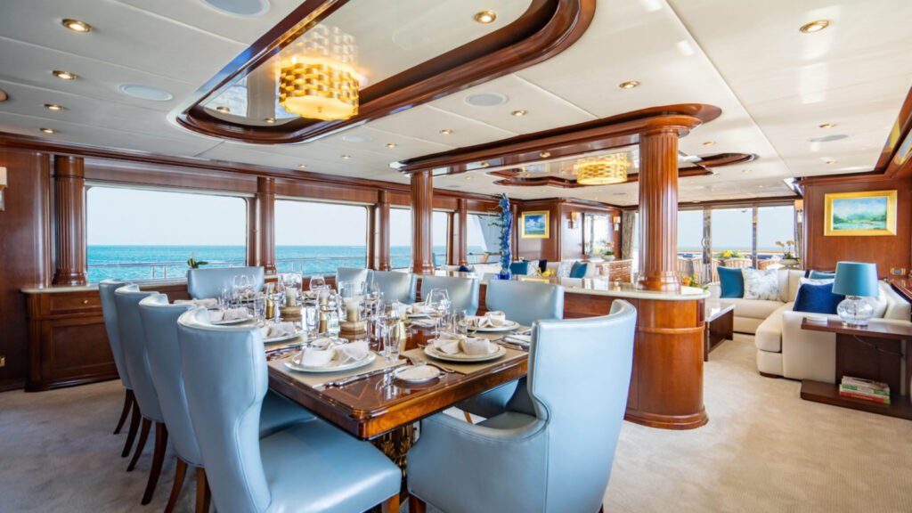 AQUASITION - Formal Dining