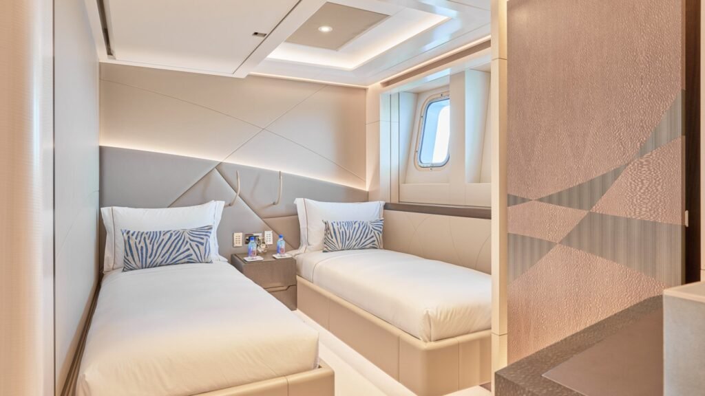 Arkadia - Heesen 49m charter yacht - image 31