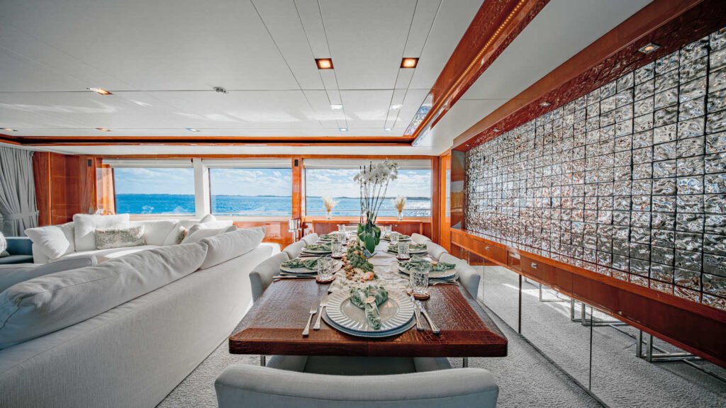BEACHFRONT II - Yacht Beachfront II formal dining