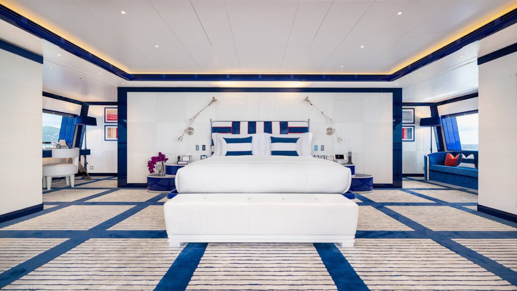 CC Summer - Yacht CC-Summer master cabin nautical blue