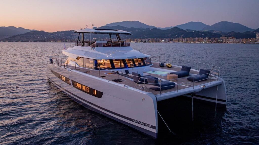 Starboard Profile Dusk