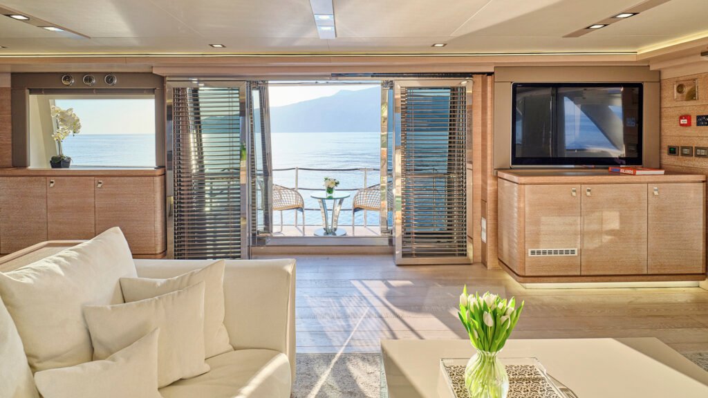 DALOLI, 33m Custom Line charter yacht - exterior view