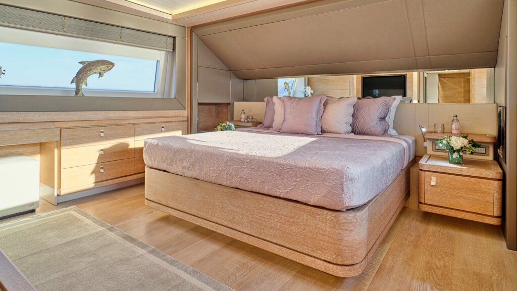 DALOLI, 33m Custom Line charter yacht - exterior view
