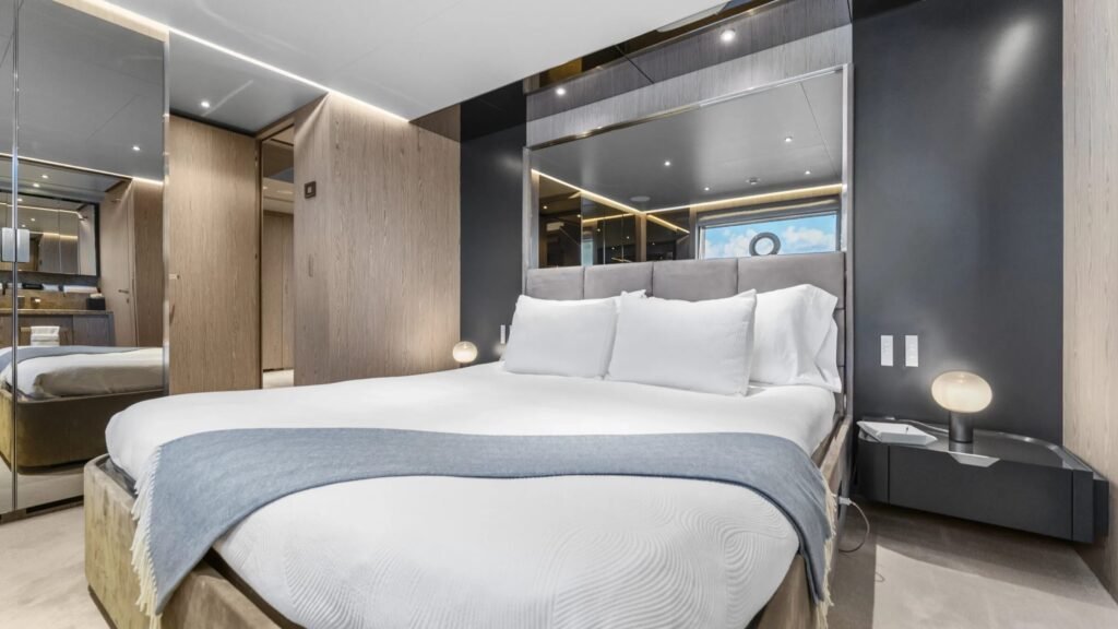 Evexias I - Custom Line 32m charter yacht - image 21