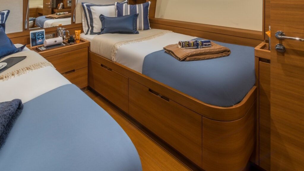 Farfalla - Southern Wind 2014 luxury charter yacht, view 23