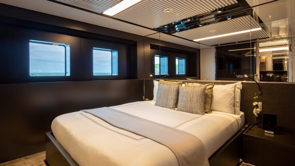 Fifty - Riva 49m charter yacht - image 8