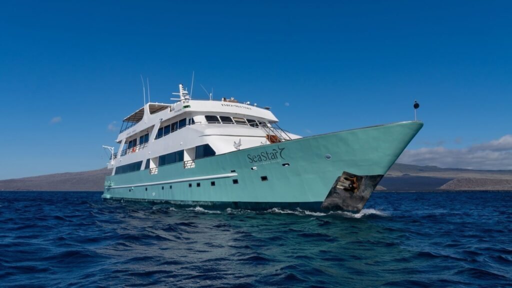 Exterior bow view