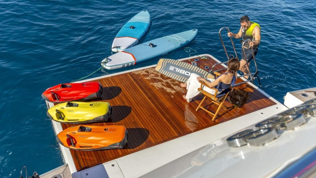 Motor yacht IMPERIAL PRINCESS BEATRICE, 40m Princess (view 37)