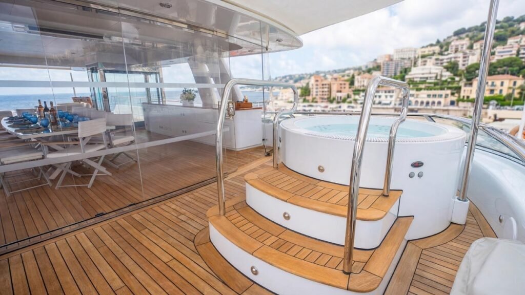 JUBILEE - Sun deck spa