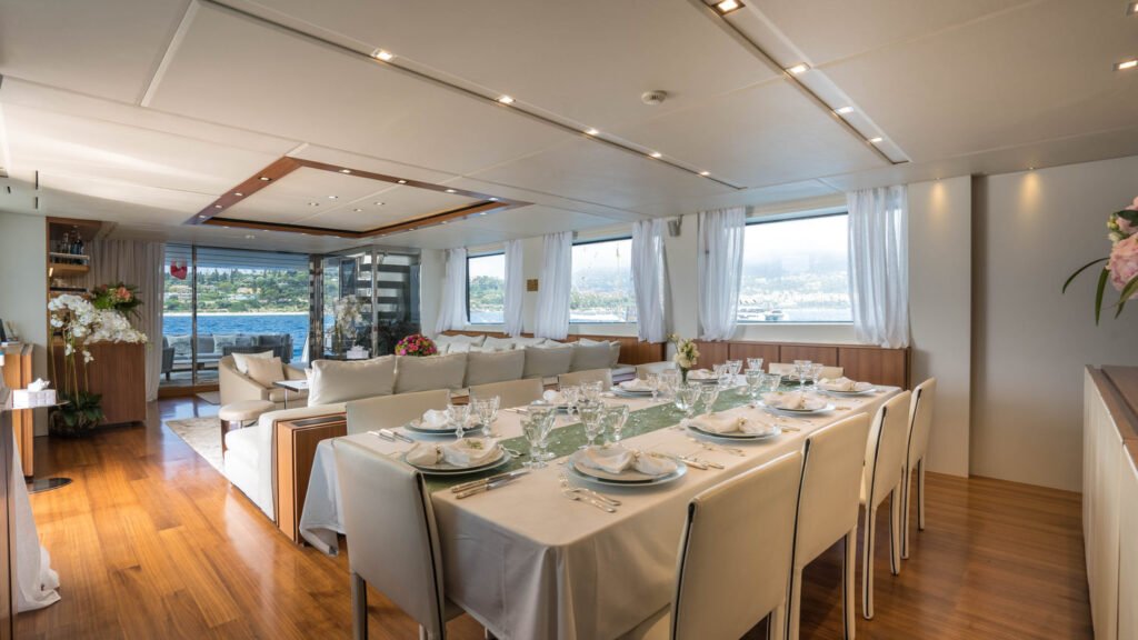 KRISTO - Yacht Kristo salon formal dining