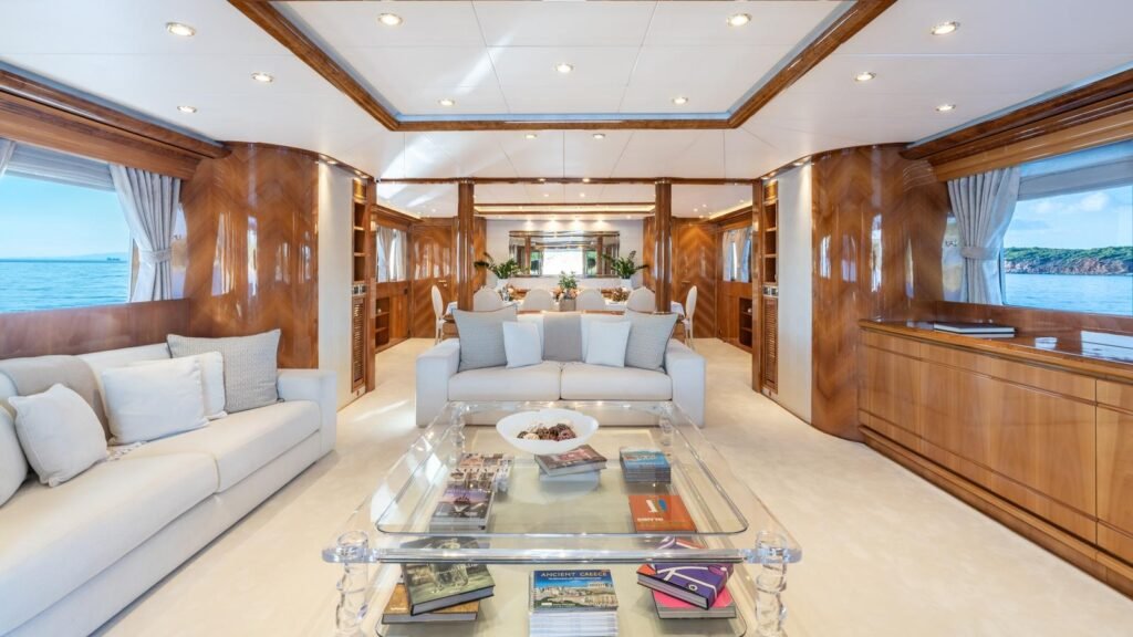 Lady G II, Mondomarine 44m motor yacht (view 13)