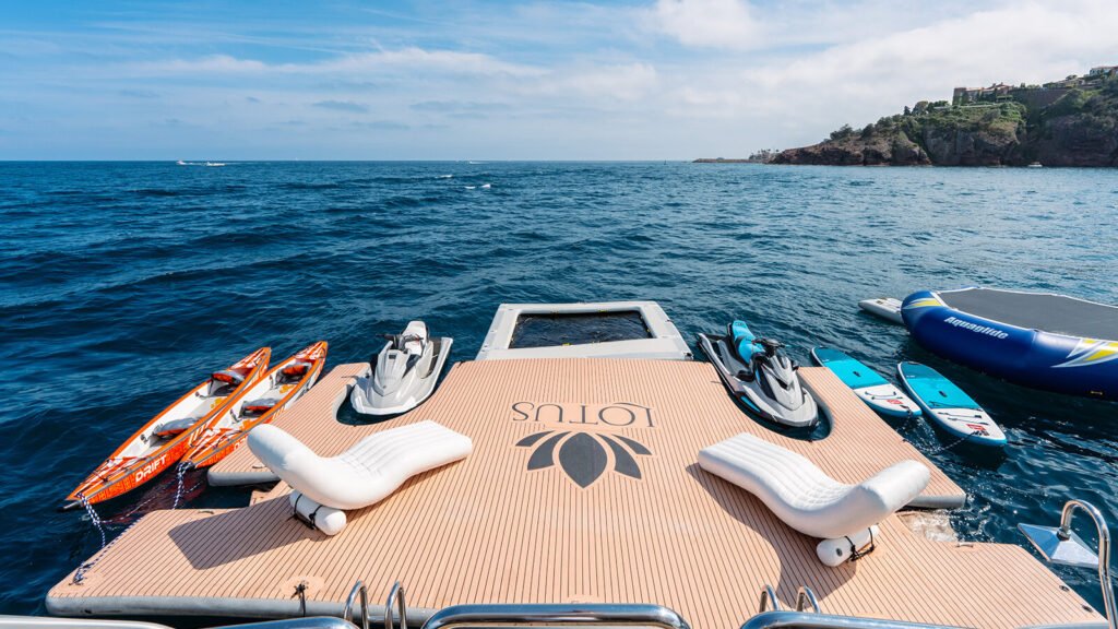 Portovenere family yacht charter, exterior at anchor in La Spezia gulf