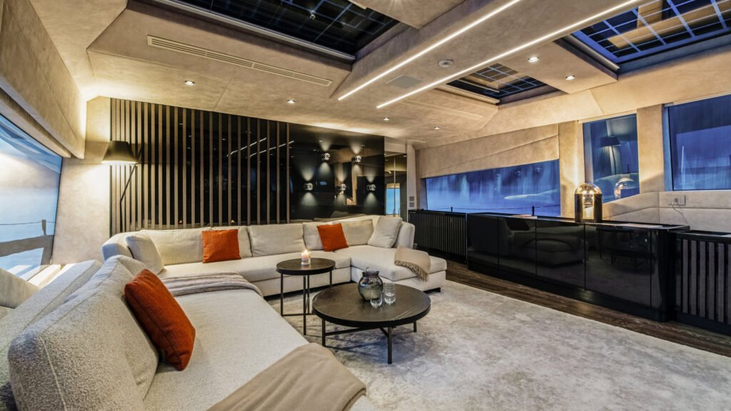 Martita charter yacht