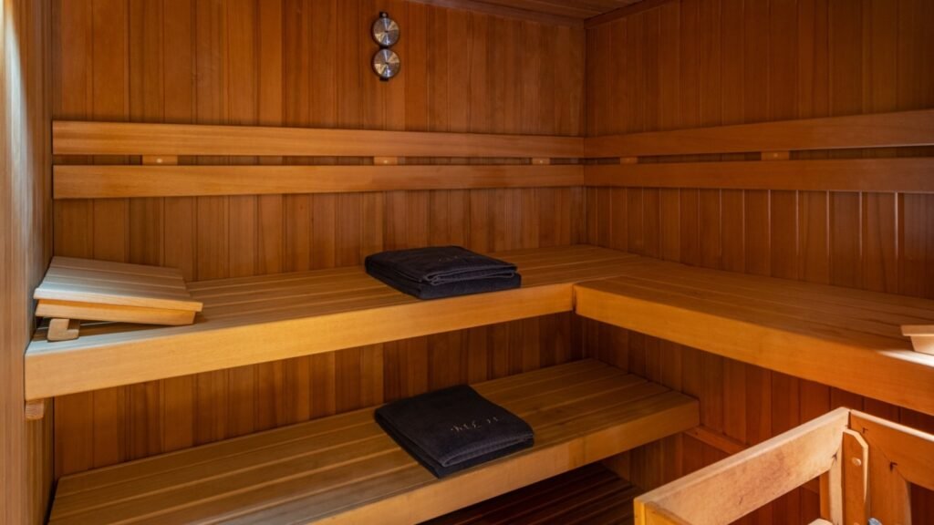 MOONLIGHT II, 91m Neorion Syros charter yacht - Sauna