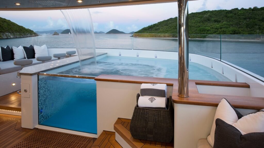 Sun deck spa pool with waterfall