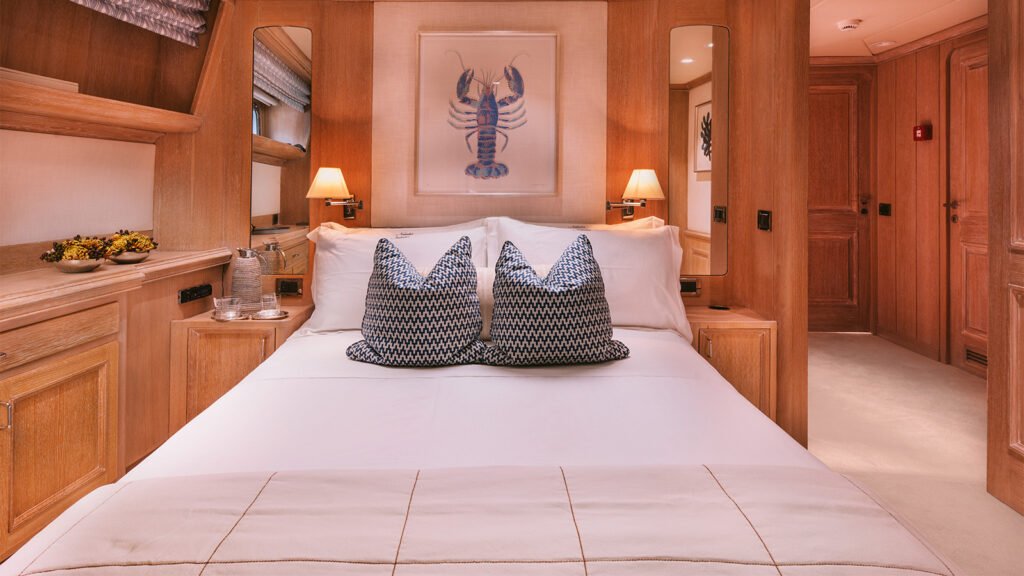 Natalia V, Picchiotti 45m motor yacht (view 20)