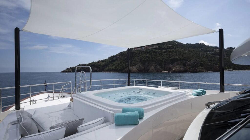 Nela - Benetti 42m charter yacht - image 11