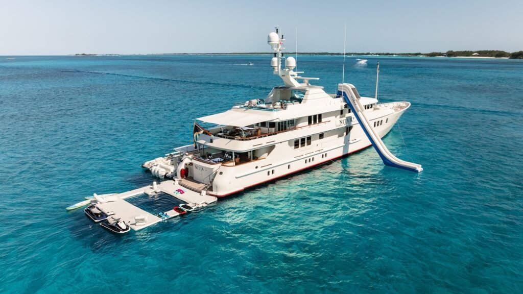 Motor charter yacht Skiathos, sun deck overlooking northern bay
