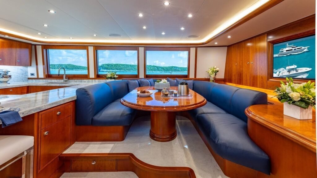 NO SHORTCUTS - Yacht No Shortcuts country galley