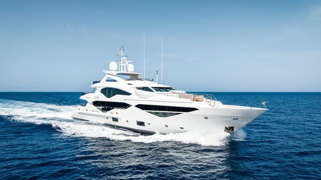 Croatia Sunseeker Yacht Charter deck