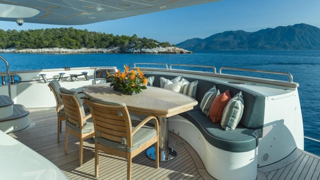 OAK, 35m Benetti charter yacht - aft deck