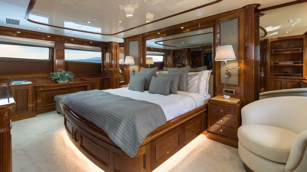 OAK, 35m Benetti charter yacht - master cabin