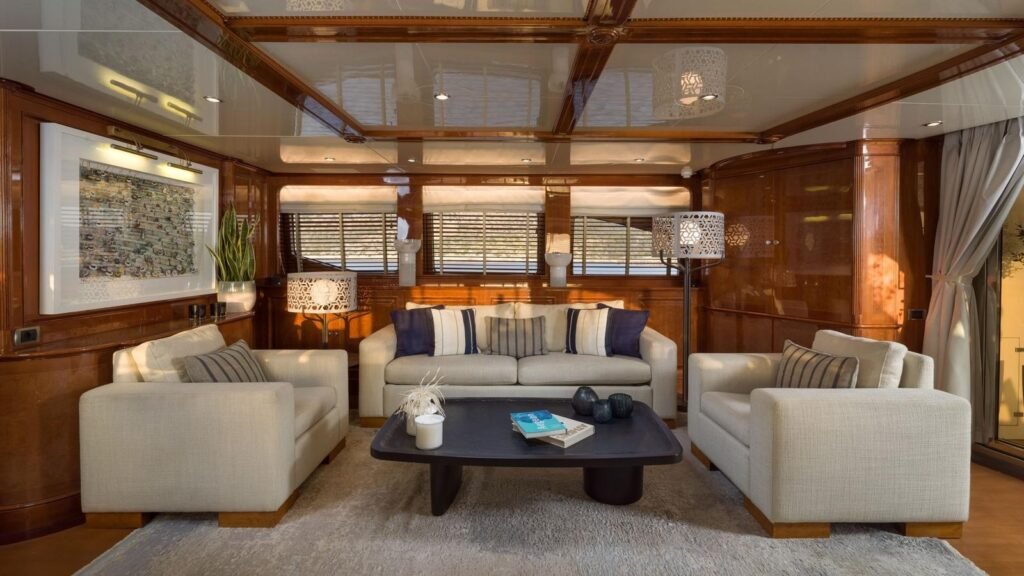OAK, 35m Benetti charter yacht - upper salon