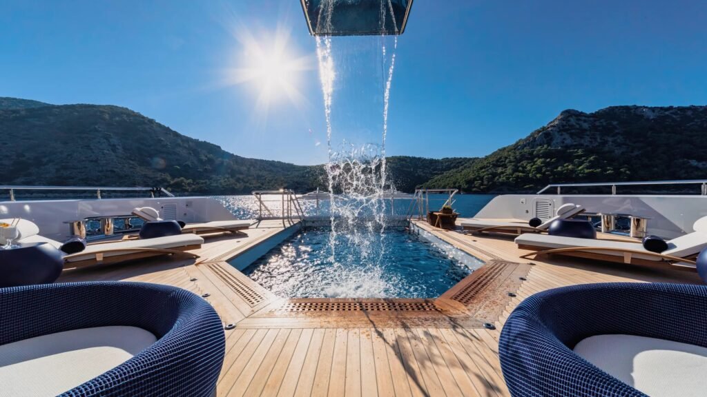 Project X - Golden Yachts 88m charter yacht - image 3