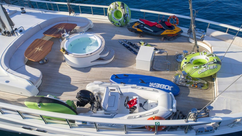 eze-sailing, charter yacht exterior at anchor