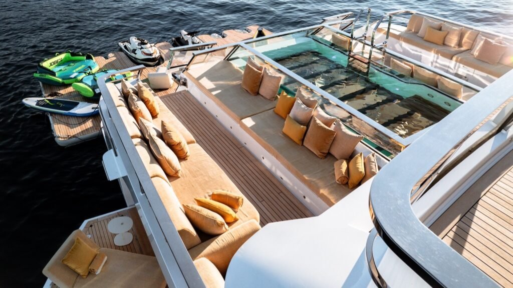 R.M.F - Sanlorenzo 52m charter yacht, image 19