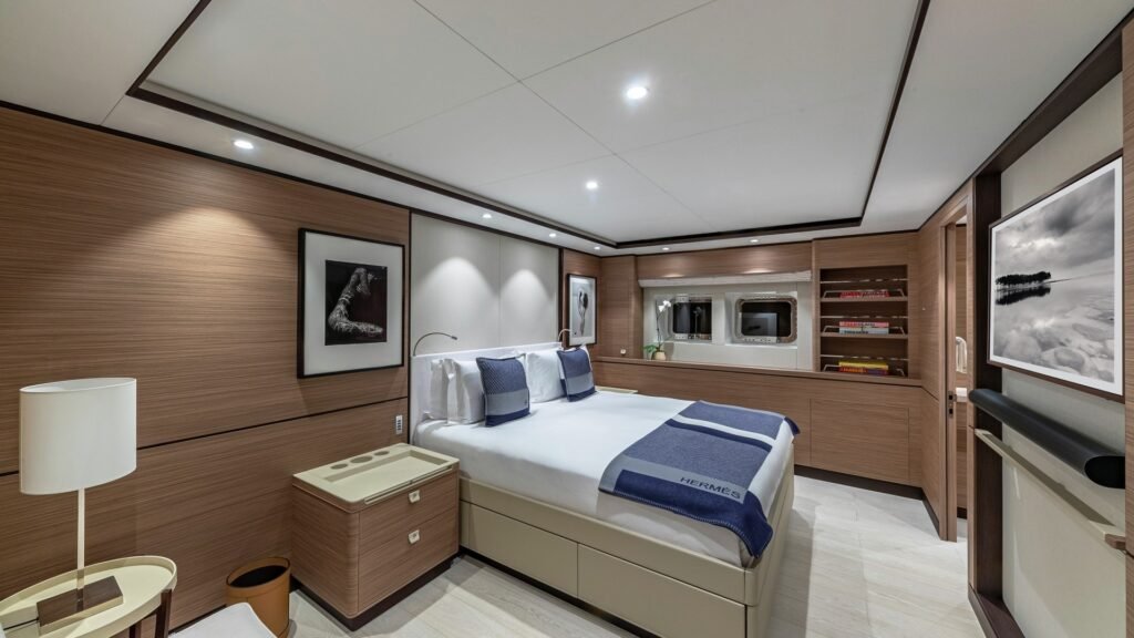 Sea Eagle - Royal Huisman 81m charter yacht - image 8