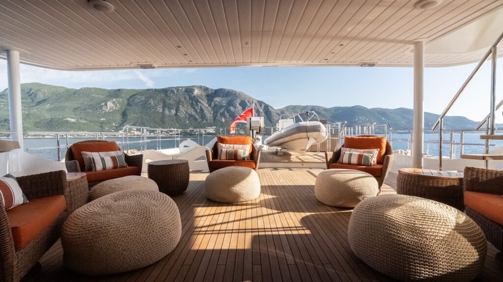 SERENITY - Aft Deck Lounge