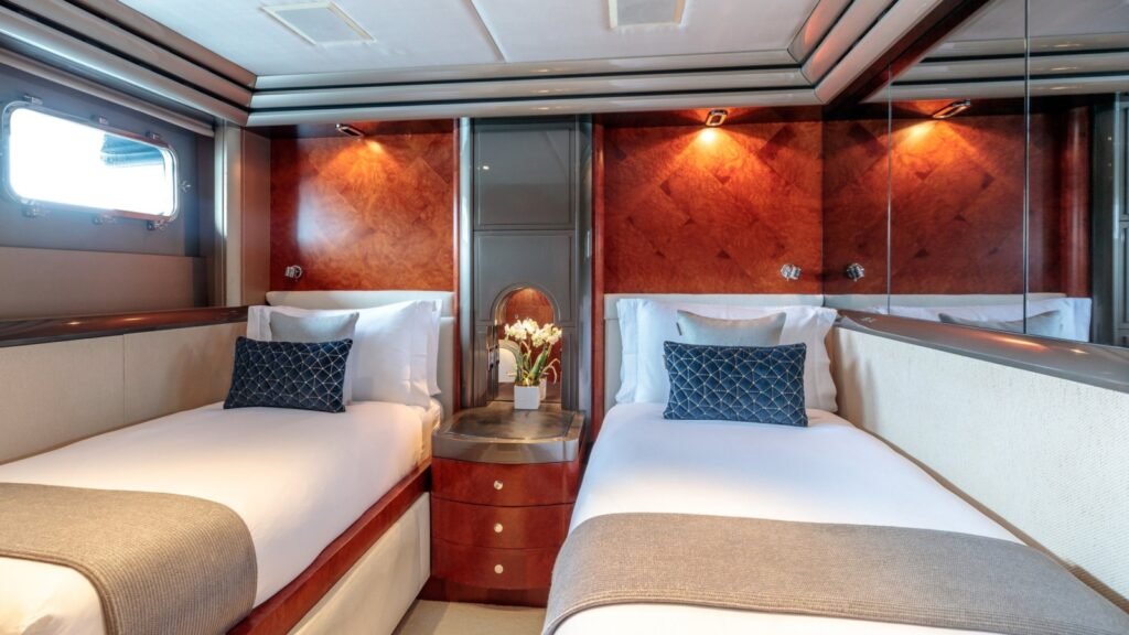 Second guest twin cabin